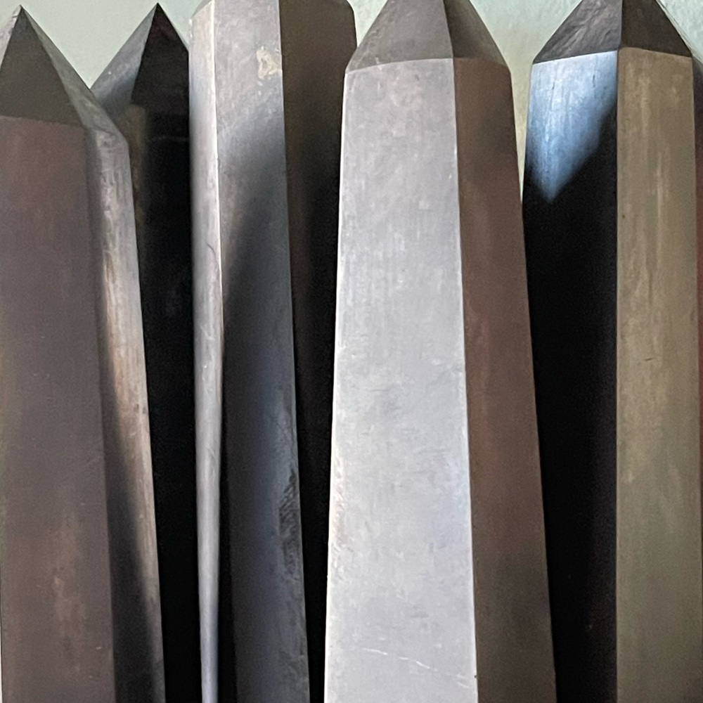 Wow! Large Elite Shungite ‘Miracle Stone’ Gemstone tower - Picture 3 of 10